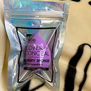 Kokie Professional Cover+Conceal Beauty Sponge.